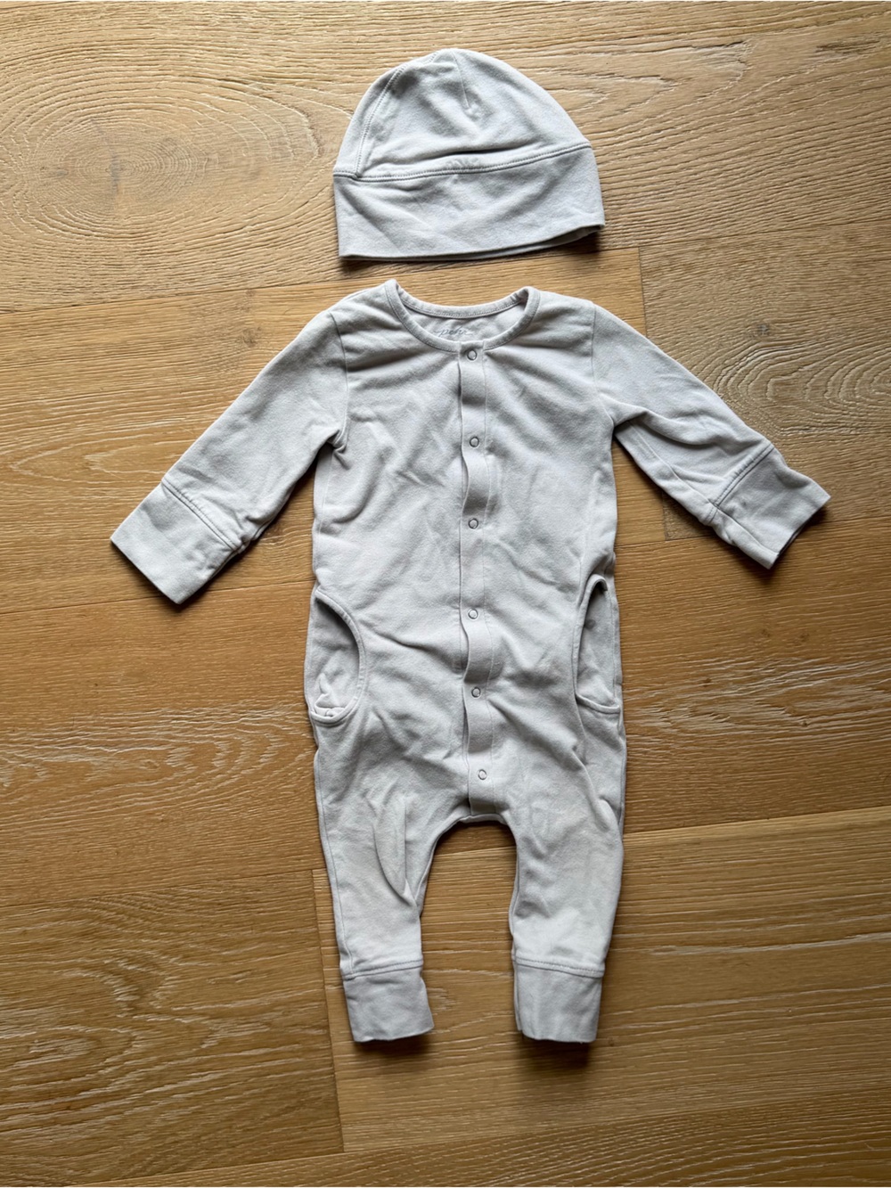 Pehr- organic cotton - Soft Baby One-Piece with Hat